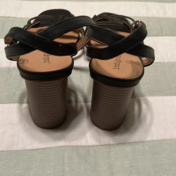 Never worn Indigo Rd. Black "Amoke" Heels Size 9.5 M - Picture 4 of 4